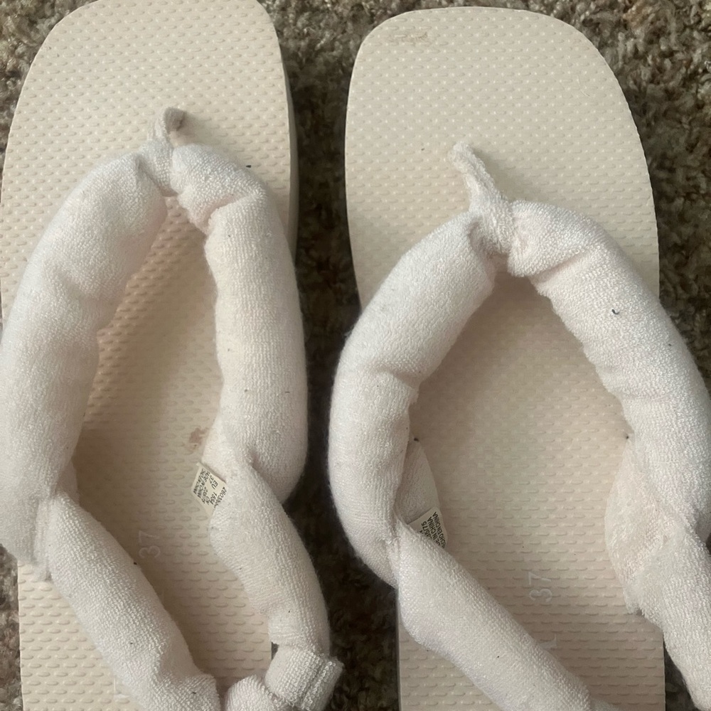 Zara flip flops